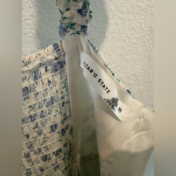 Altar’d State Lola floral ruffle mini dress white blue medium - Picture 4 of 7